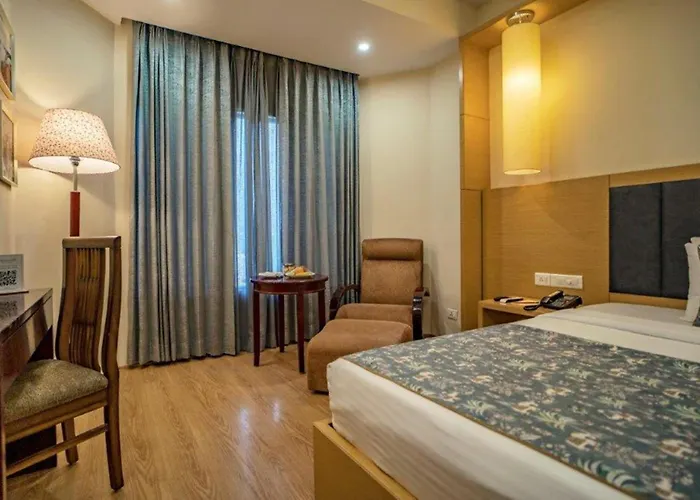 Golden Tulip Udaipur